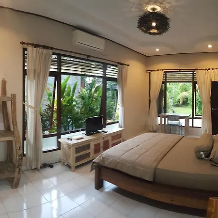 Made Kunci House