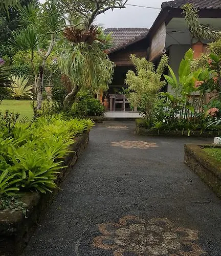 Made Kunci House Gasthof 5*