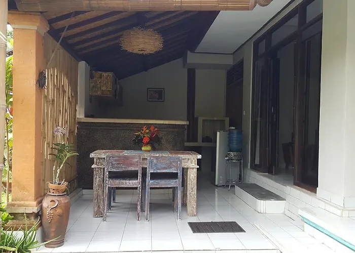 Made Kunci House Gasthof 5*